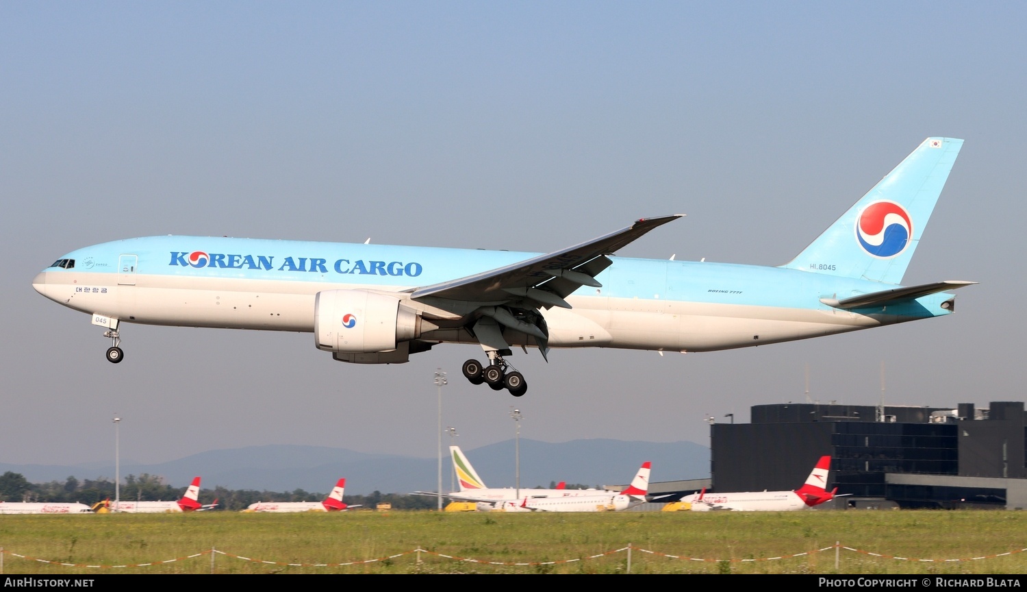 Aircraft Photo of HL8045 | Boeing 777-F | Korean Air Cargo | AirHistory.net #702811