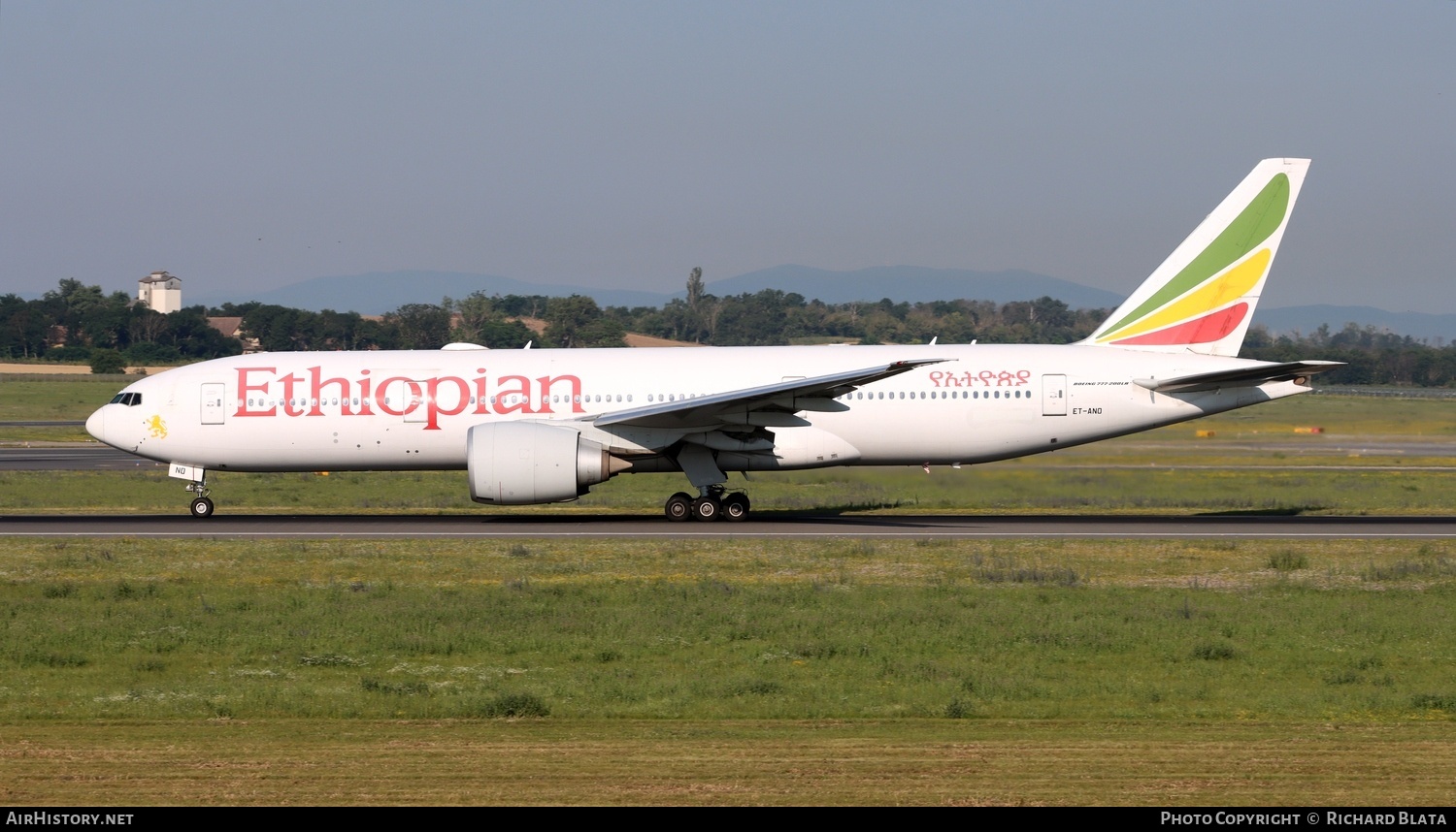 Aircraft Photo of ET-ANO | Boeing 777-260/LR | Ethiopian Airlines | AirHistory.net #702872