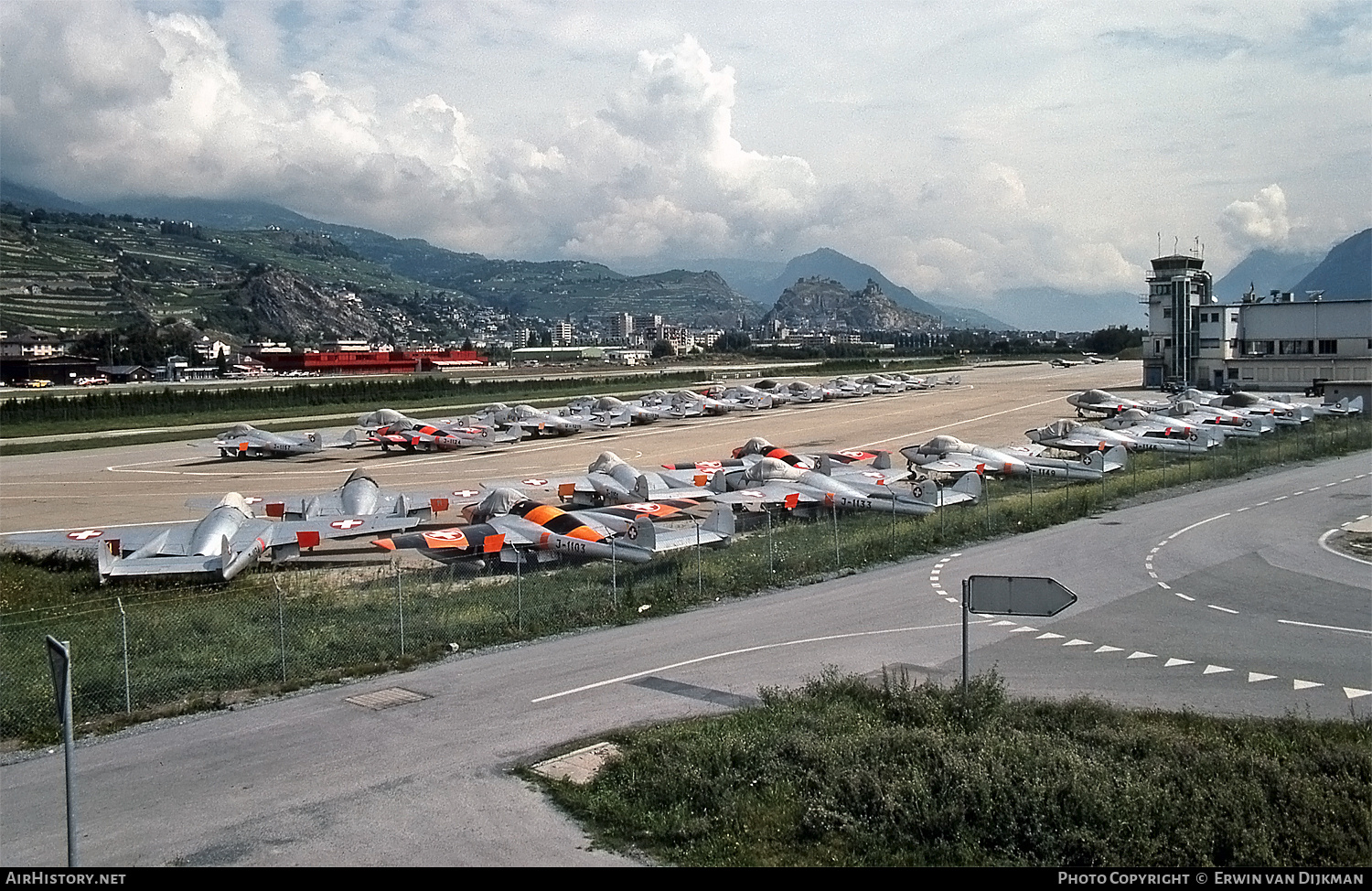 Airport photo of Sion (LSGS / LSMS / SIR) in Switzerland | AirHistory.net #703097