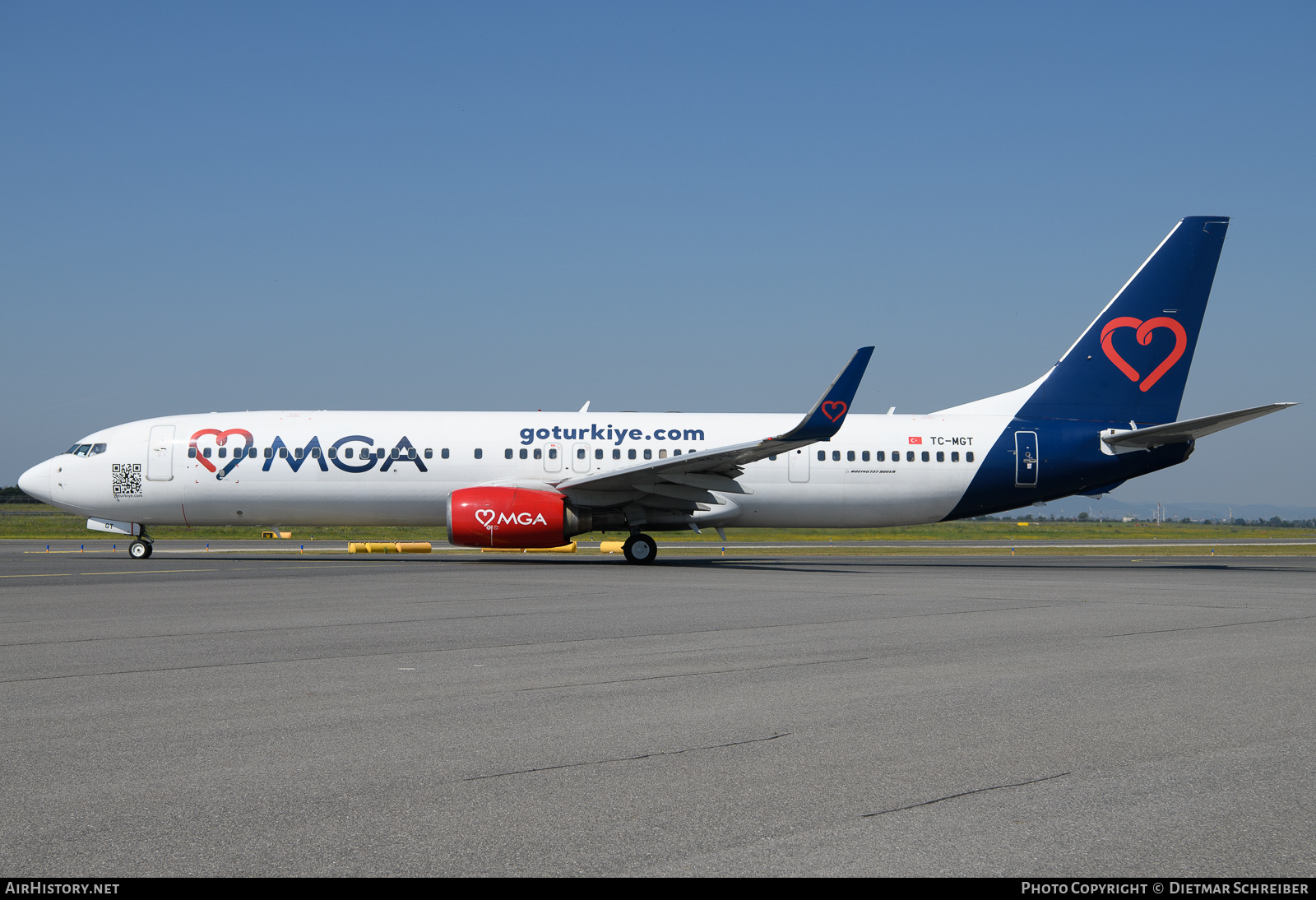Aircraft Photo of TC-MGT | Boeing 737-9GP/ER | MGA - Mavi Gok Aviation | AirHistory.net #703149