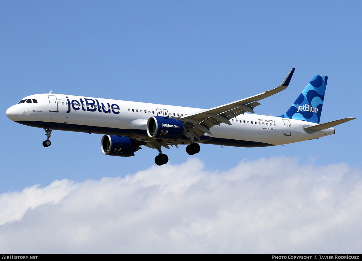 Aircraft Photo of N2105J | Airbus A321-271NX | JetBlue Airways | AirHistory.net #703158
