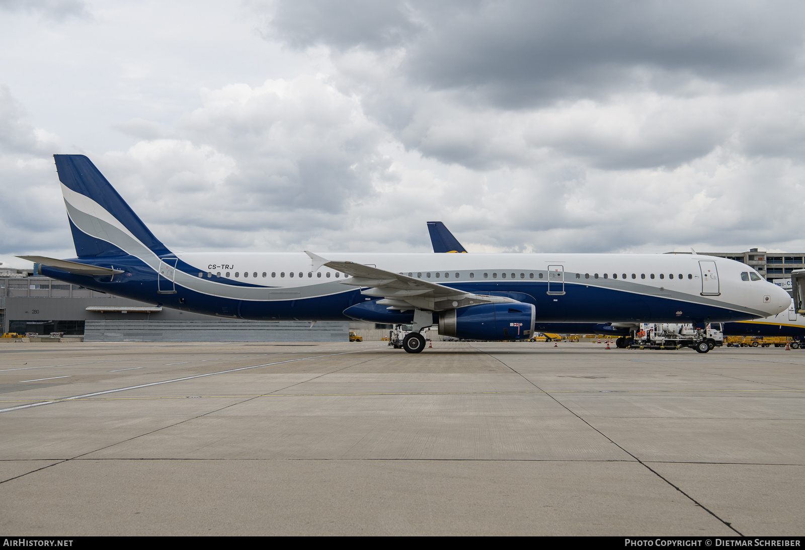 Aircraft Photo of CS-TRJ | Airbus A321-231 | AirHistory.net #703162