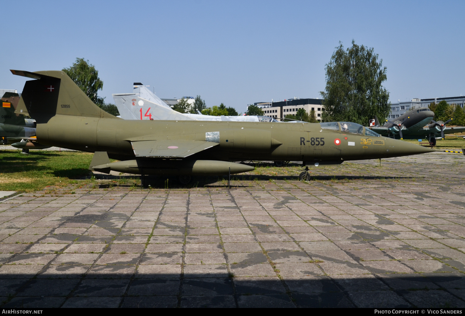 Aircraft Photo of R-855 | Canadair CF-104 Starfighter | Denmark - Air Force | AirHistory.net #703293