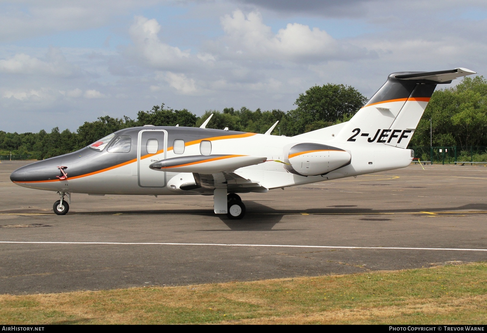 Aircraft Photo of 2-JEFF | Eclipse EA500 | AirHistory.net #703373