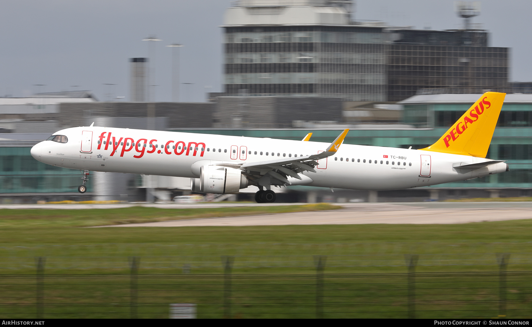 Aircraft Photo of TC-RBU | Airbus A321-251NX | Pegasus Airlines | AirHistory.net #703397