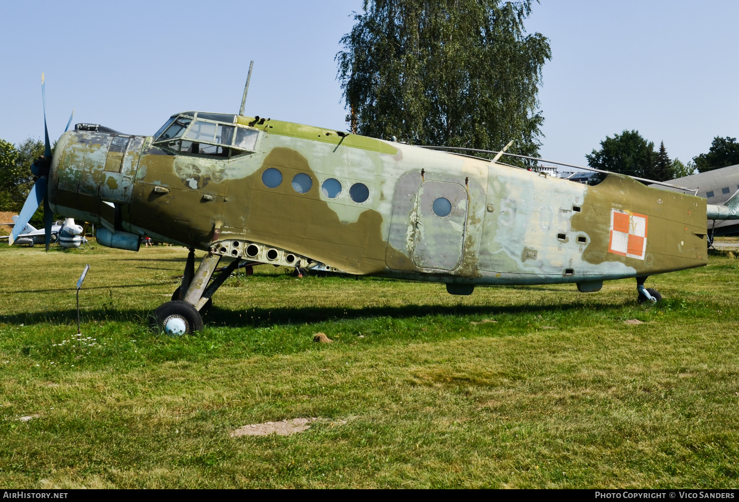 Aircraft Photo of 5705 | Antonov An-2T | Poland - Air Force | AirHistory.net #703401