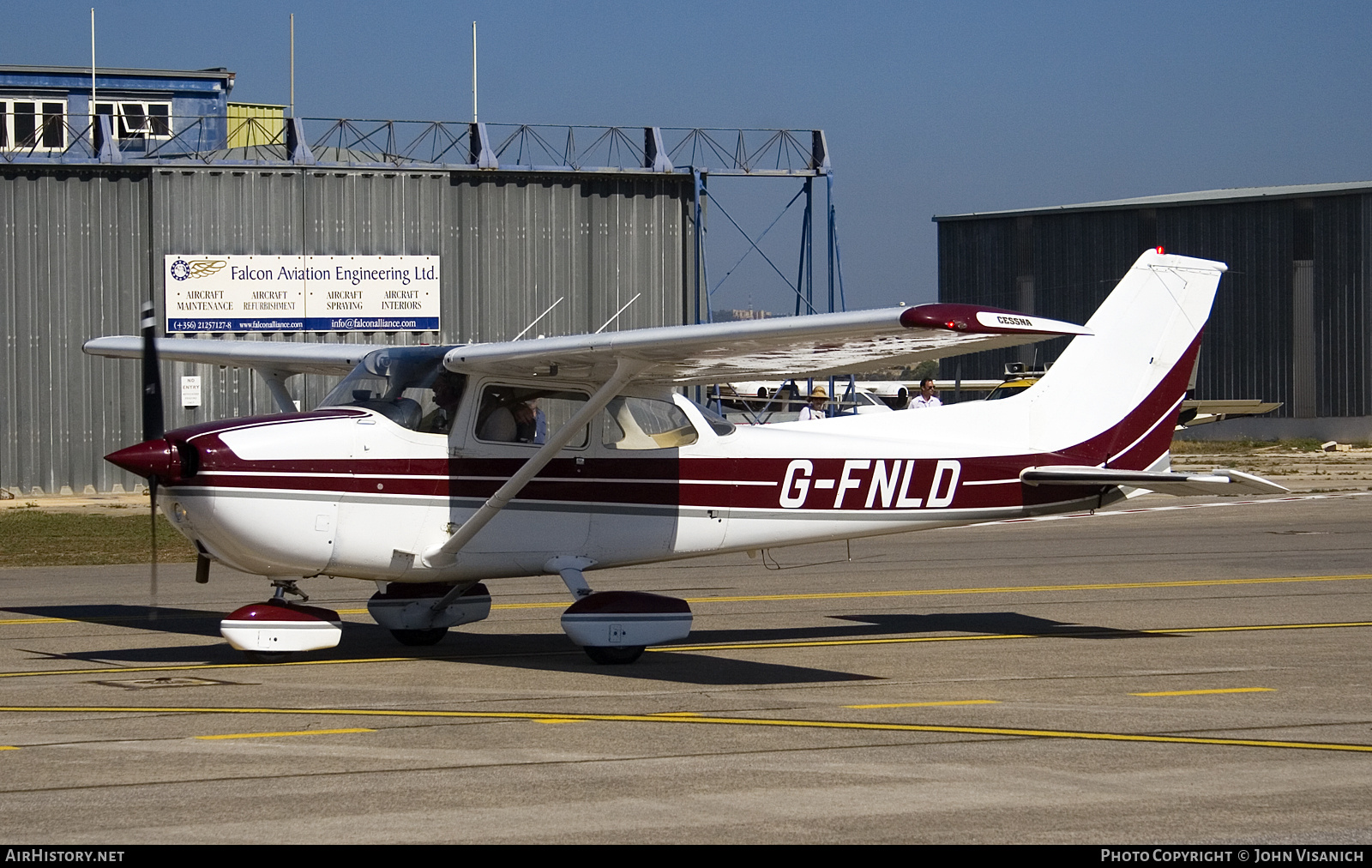 Aircraft Photo of G-FNLD | Cessna 172N | AirHistory.net #703497