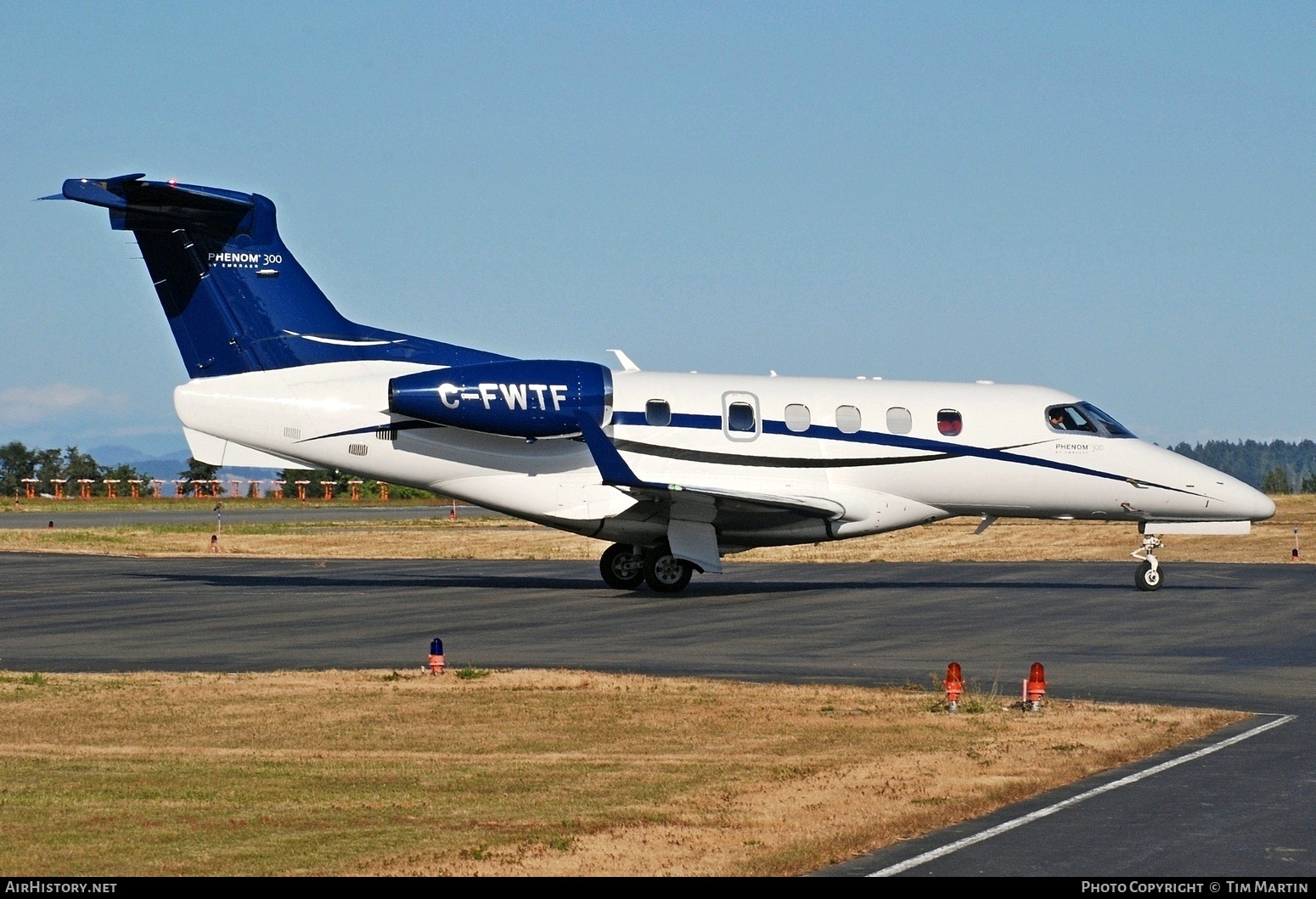 Aircraft Photo of C-FWTF | Embraer EMB-505 Phenom 300 | AirHistory.net #703506
