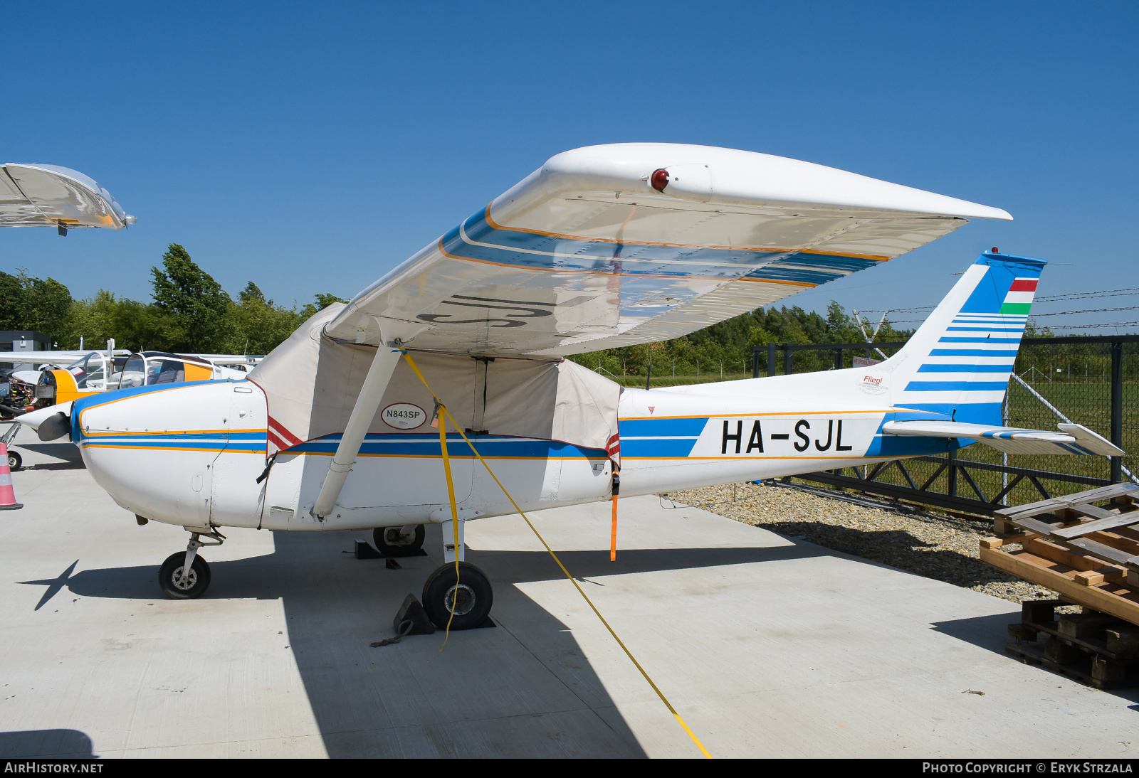 Aircraft Photo of HA-SJL | Cessna 172M Skyhawk | AirHistory.net #703547