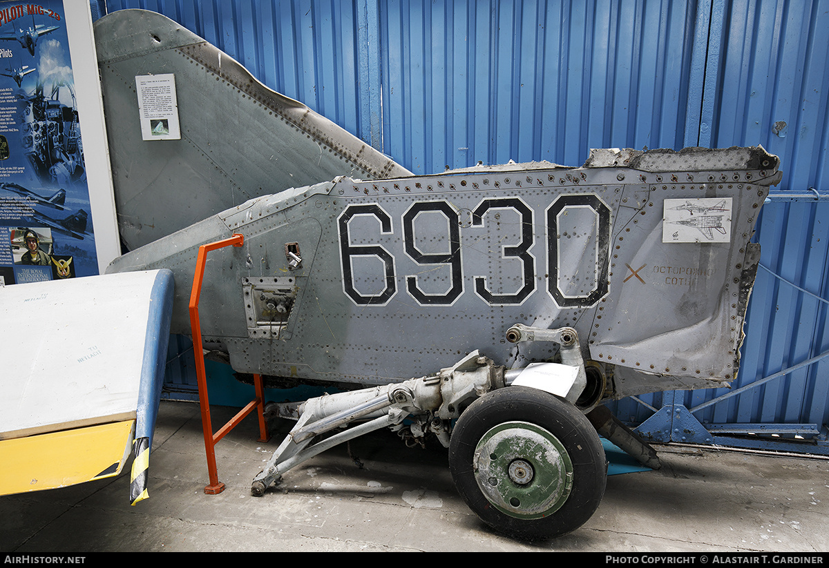 Aircraft Photo of 6930 | Mikoyan-Gurevich MiG-29A (9-12A) | Slovakia - Air Force | AirHistory.net #703550