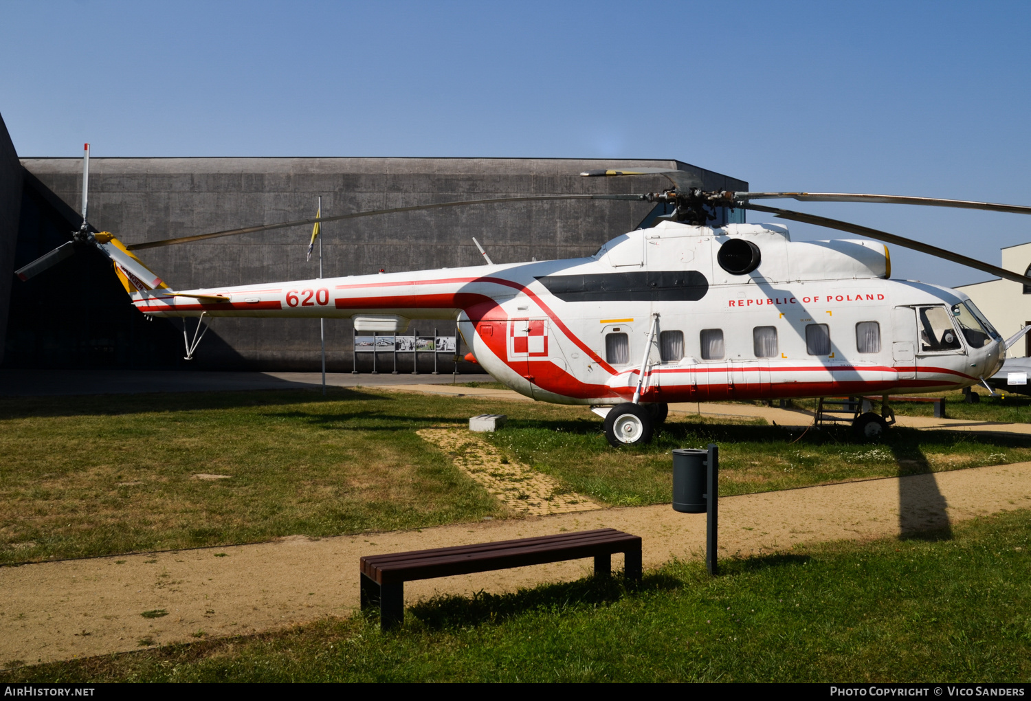 Aircraft Photo of 620 | Mil Mi-8P | Poland - Air Force | AirHistory.net #703561