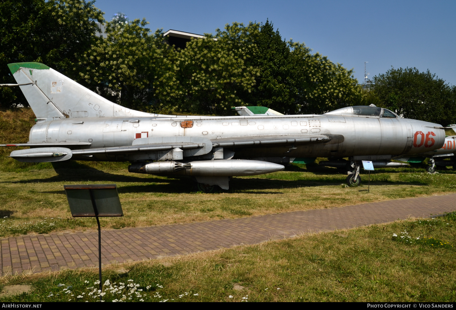 Aircraft Photo of 06 | Sukhoi Su-7BM | Poland - Air Force | AirHistory.net #703565
