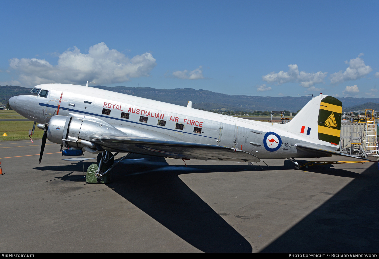 Aircraft Photo of VH-EAF / A65-94 | Douglas C-47B Skytrain | Australia - Air Force | AirHistory.net #703734