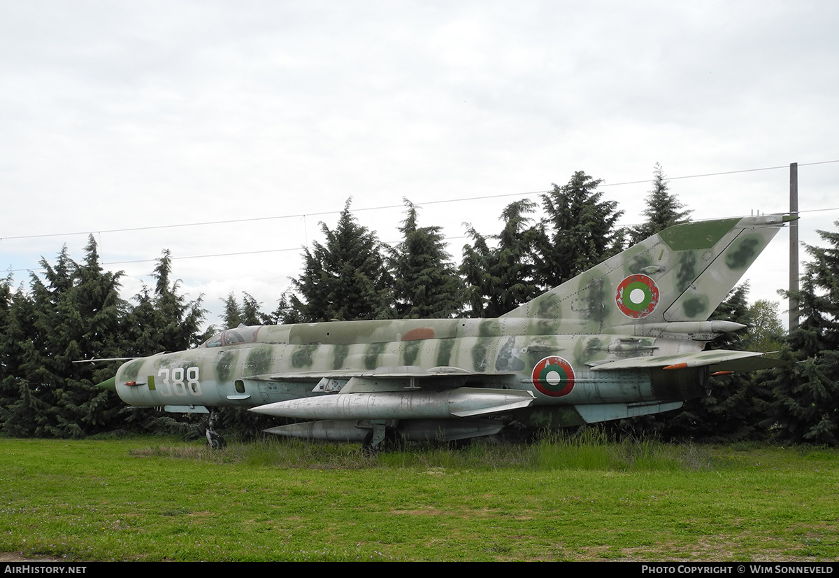 Aircraft Photo of 388 | Mikoyan-Gurevich MiG-21bis SAU | Bulgaria - Air Force | AirHistory.net #703741