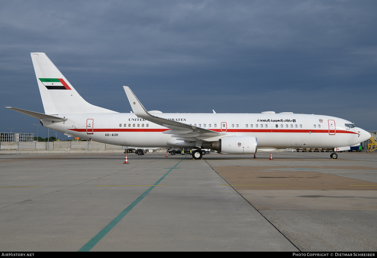 Aircraft Photo of A6-AUH | Boeing 737-8EX BBJ2 | United Arab Emirates Government | AirHistory.net #703751