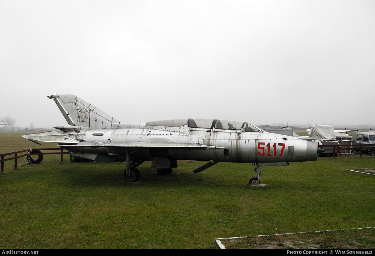Aircraft Photo of 5117 | Mikoyan-Gurevich MiG-21US | Romania - Air Force | AirHistory.net #703762
