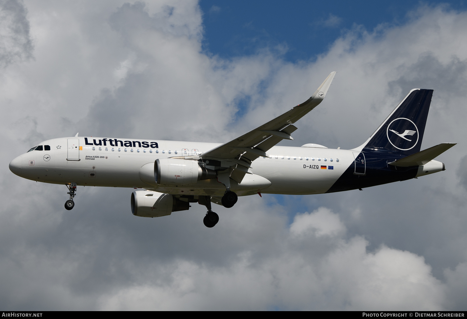 Aircraft Photo of D-AIZQ | Airbus A320-214 | Lufthansa | AirHistory.net #703792