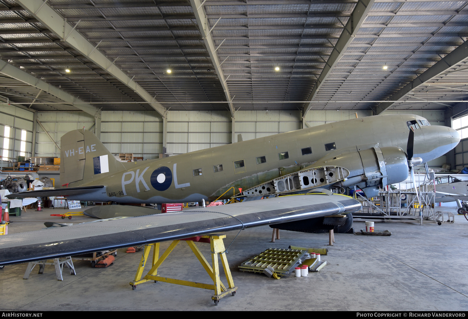 Aircraft Photo of VH-EAE / A65-95 | Douglas C-47B Skytrain | Australia - Air Force | AirHistory.net #703798