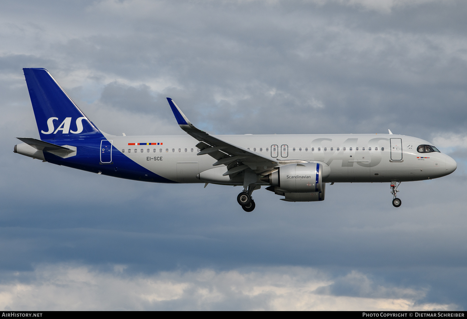 Aircraft Photo of EI-SCE | Airbus A320-251N | Scandinavian Airlines - SAS | AirHistory.net #703831