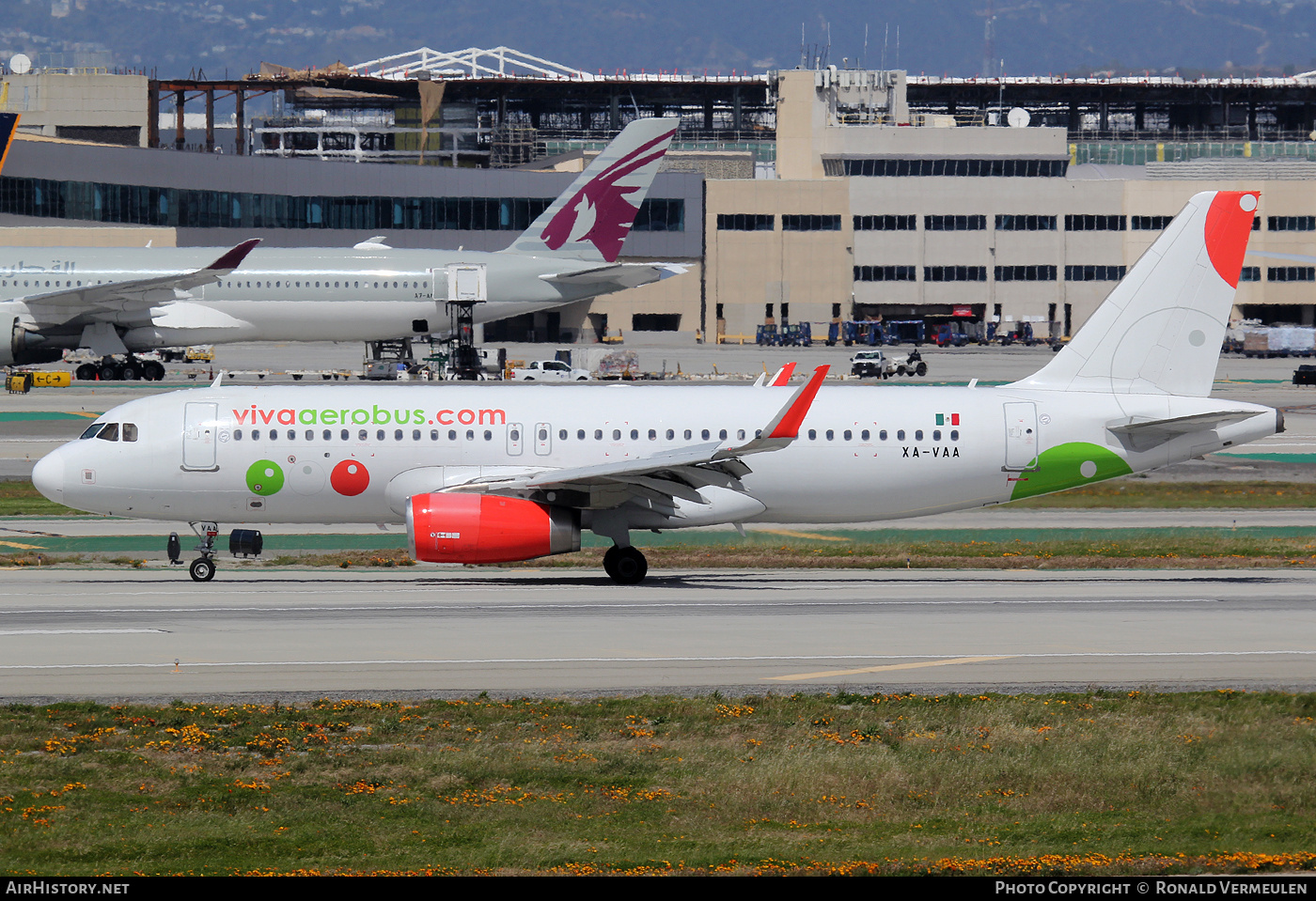 Aircraft Photo of XA-VAA | Airbus A320-232 | Viva Aerobús | AirHistory.net #703973