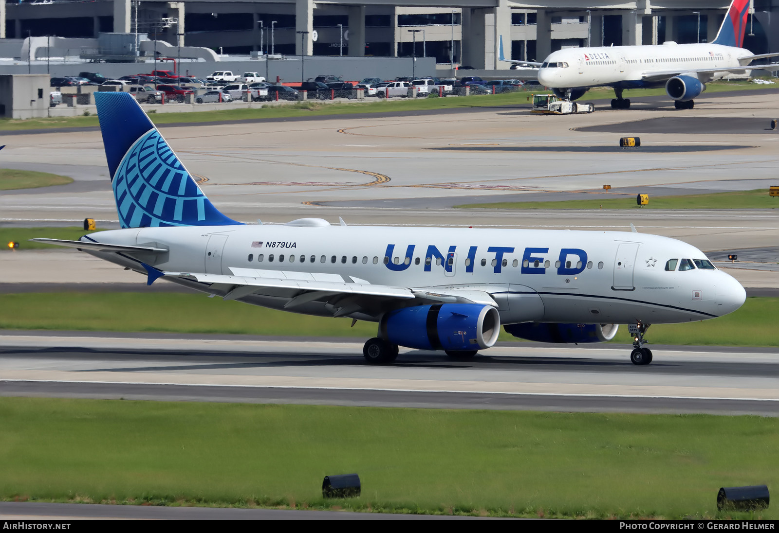 Aircraft Photo of N879UA | Airbus A319-132 | United Airlines | AirHistory.net #703992