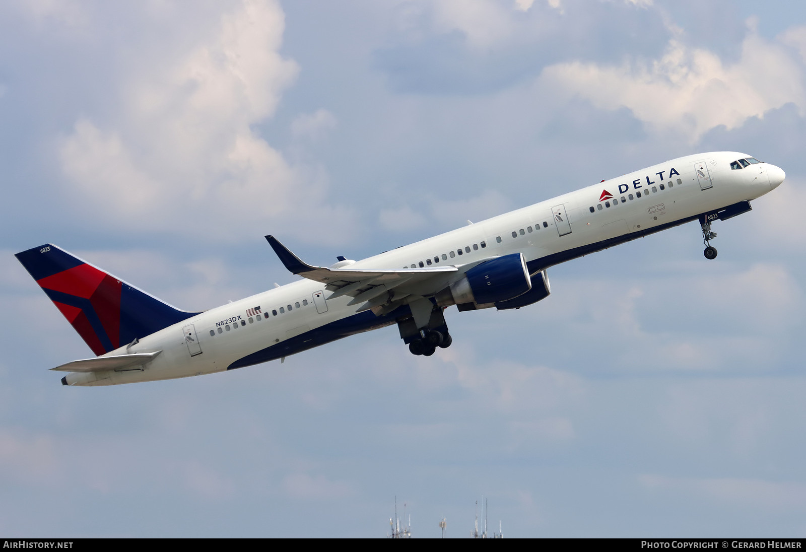 Aircraft Photo of N823DX | Boeing 757-26D | Delta Air Lines | AirHistory.net #704133