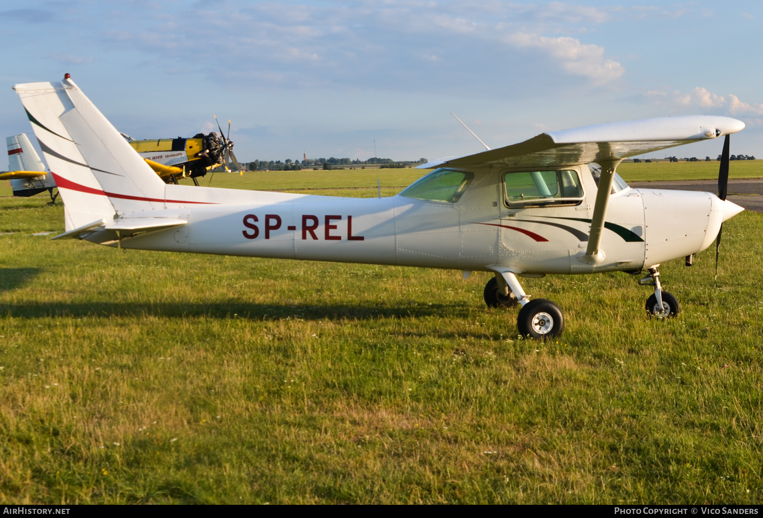 Aircraft Photo of SP-REL | Cessna 152 | AirHistory.net #704206