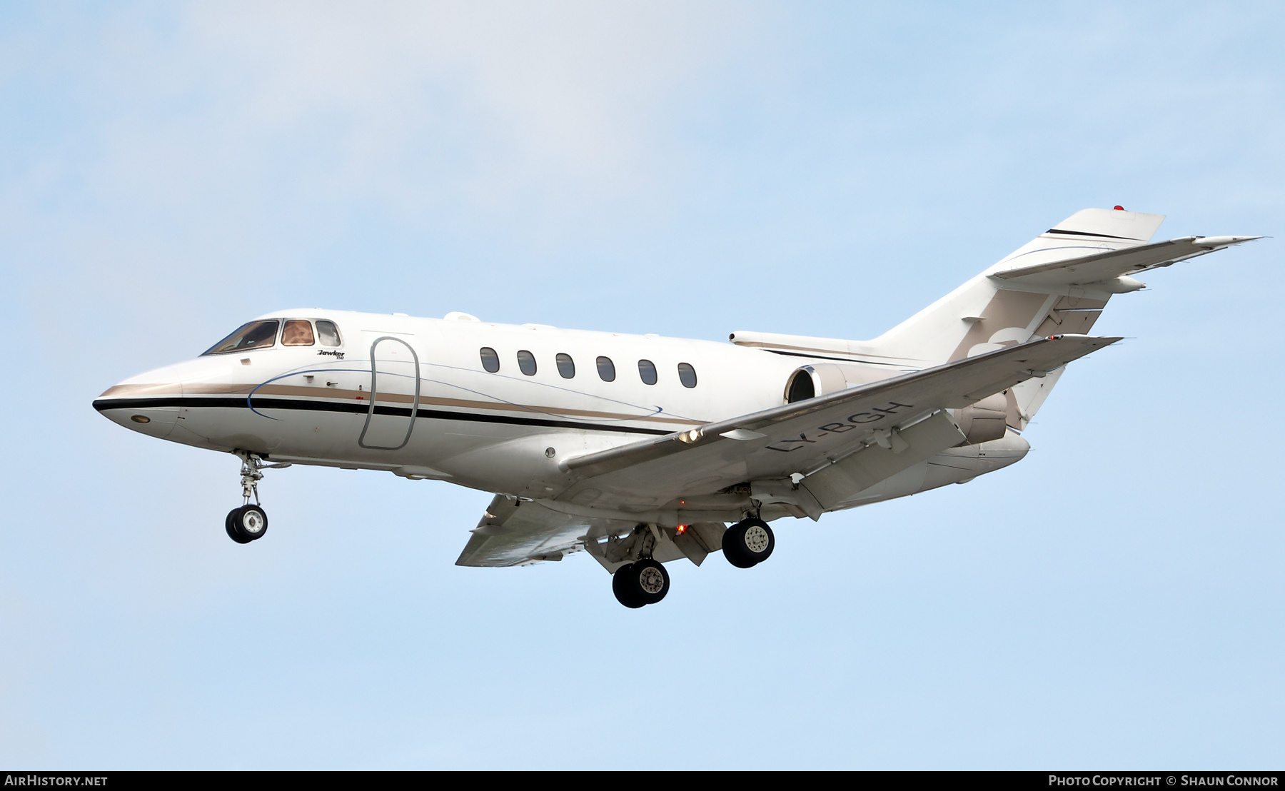 Aircraft Photo of LY-BGH | Hawker Beechcraft 750 | AirHistory.net #704374