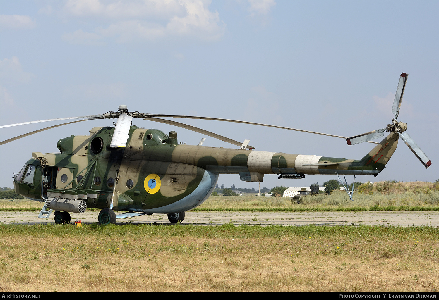 Aircraft Photo of No Reg | Mil Mi-8MT | Ukraine - Army | AirHistory.net #704438