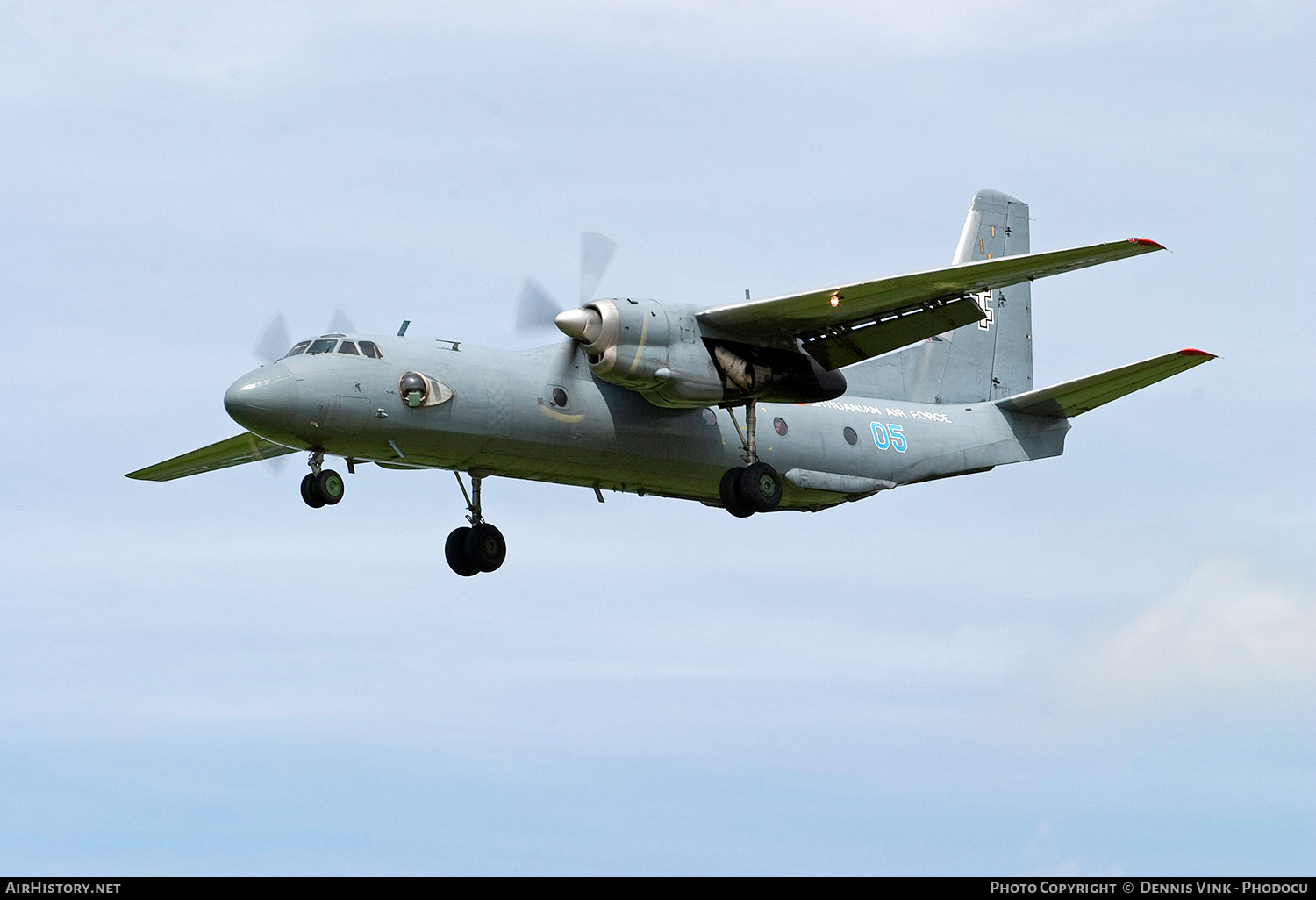 Aircraft Photo of 05 blue | Antonov An-26B | Lithuania - Air Force | AirHistory.net #704690