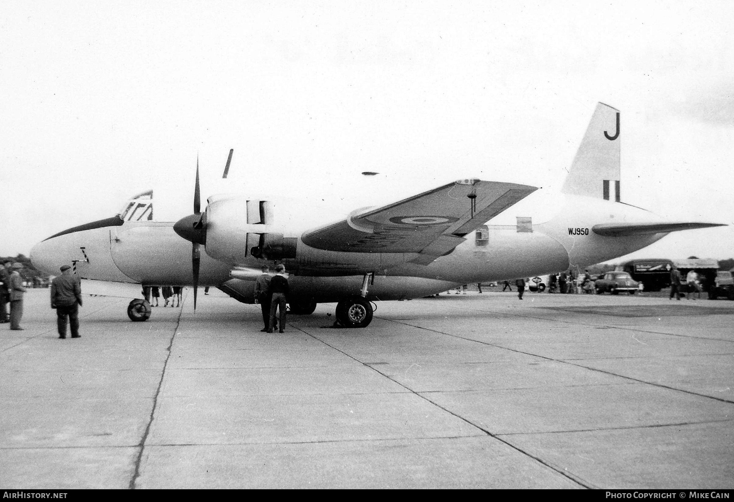 Aircraft Photo of WJ950 | Vickers 668 Varsity T.1 | UK - Air Force | AirHistory.net #704768