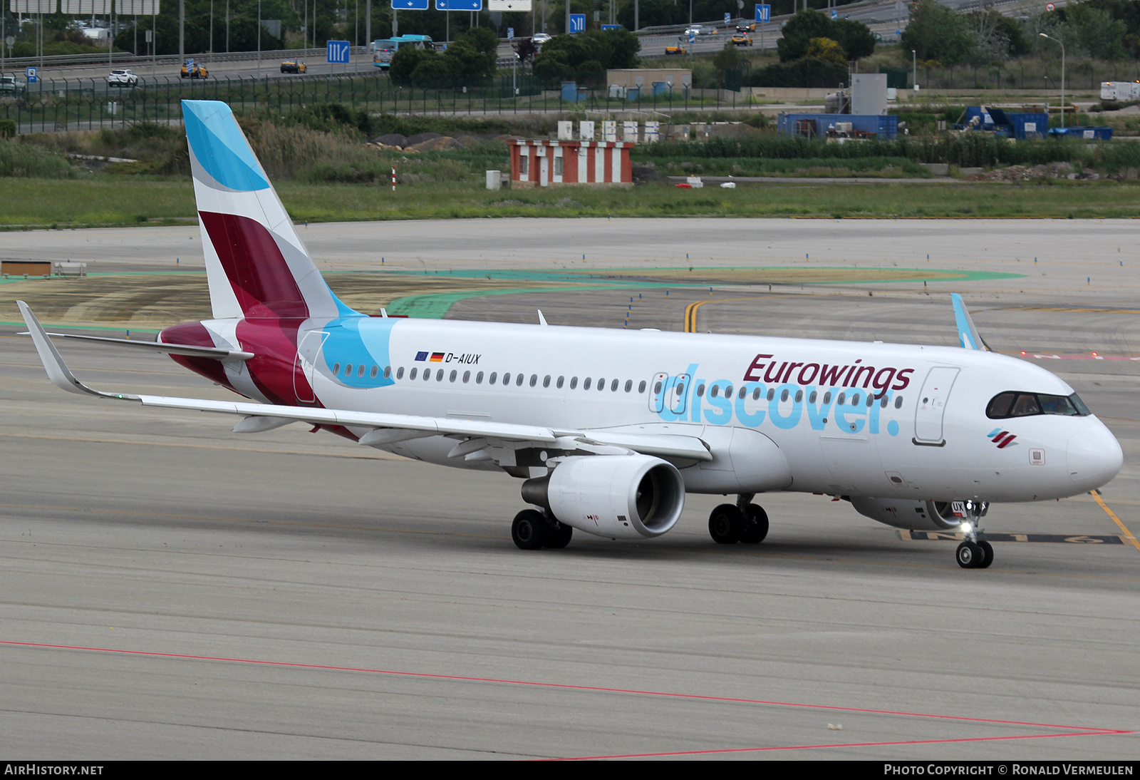 Aircraft Photo of D-AIUX | Airbus A320-214 | Eurowings Discover | AirHistory.net #704887