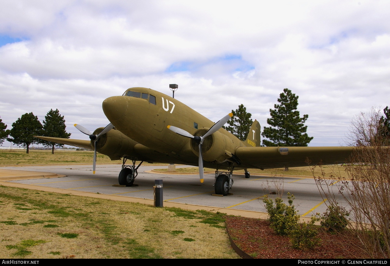 Aircraft Photo of 892953 / N65162 | Douglas C-47A Skytrain | USA - Air Force | AirHistory.net #704928