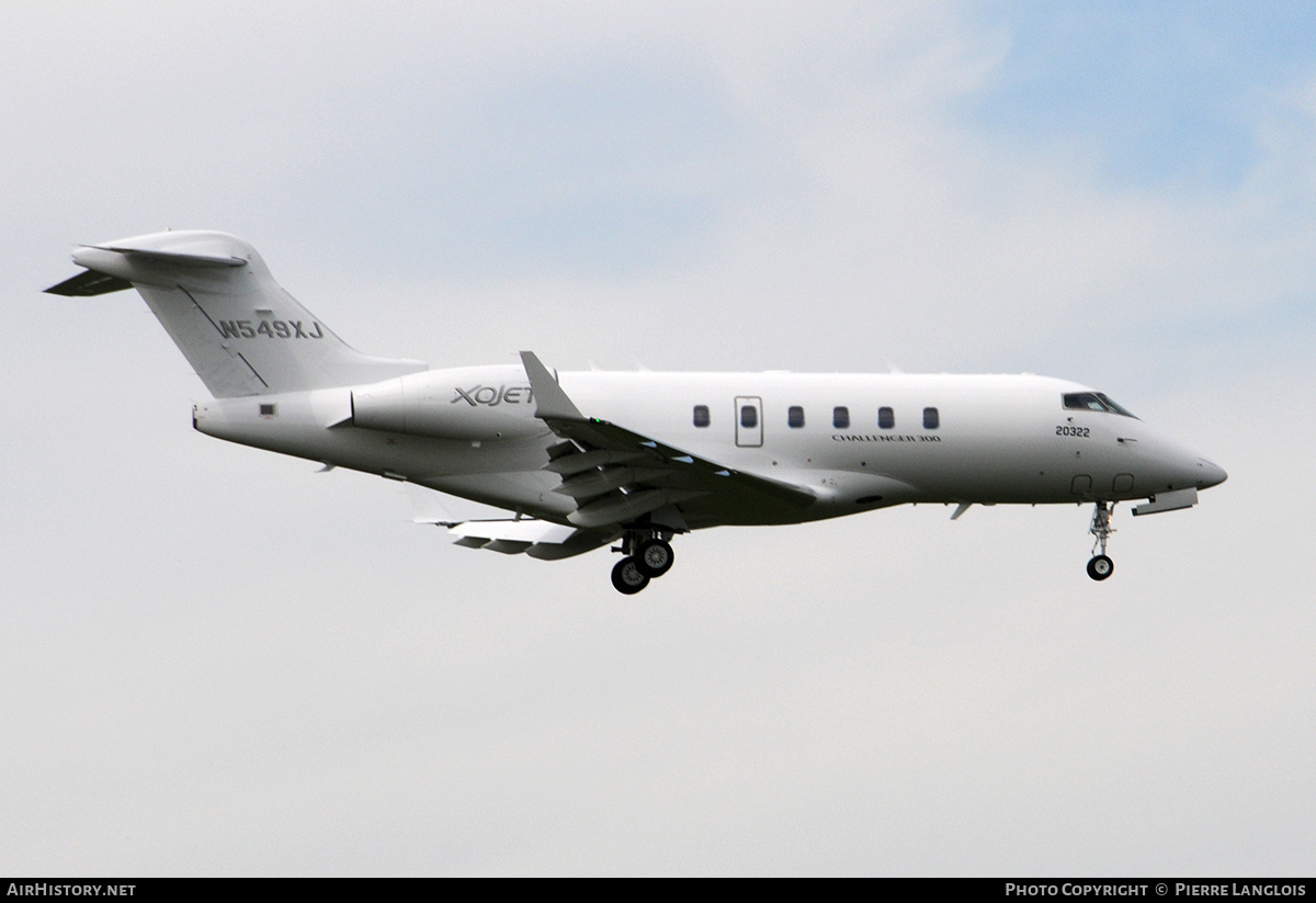 Aircraft Photo of N549XJ | Bombardier Challenger 300 (BD-100-1A10) | XOJet | AirHistory.net #704965