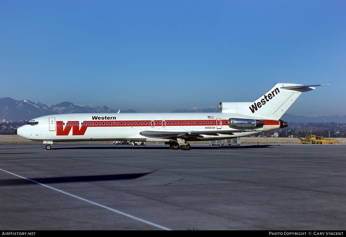 Aircraft Photo of N2823W | Boeing 727-247/Adv | Western Airlines | AirHistory.net #705003