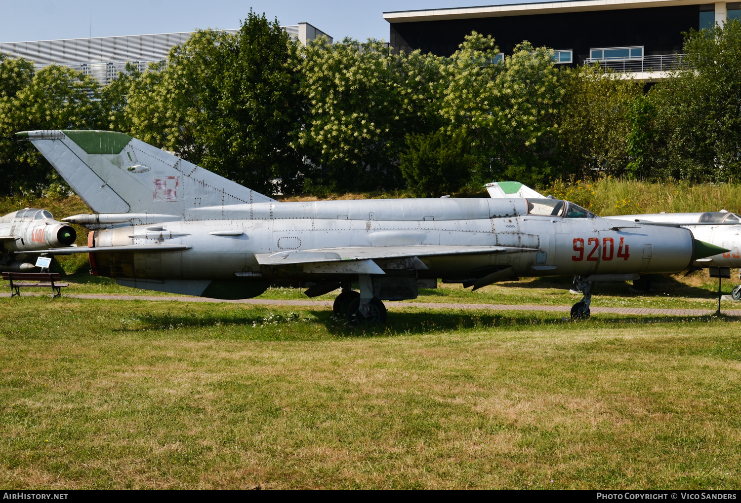 Aircraft Photo of 9204 | Mikoyan-Gurevich MiG-21bis | Poland - Air Force | AirHistory.net #705154