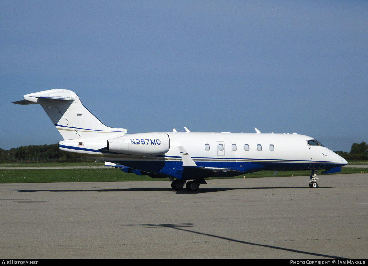 Aircraft Photo of N297MC | Bombardier Challenger 300 (BD-100-1A10) | AirHistory.net #705174
