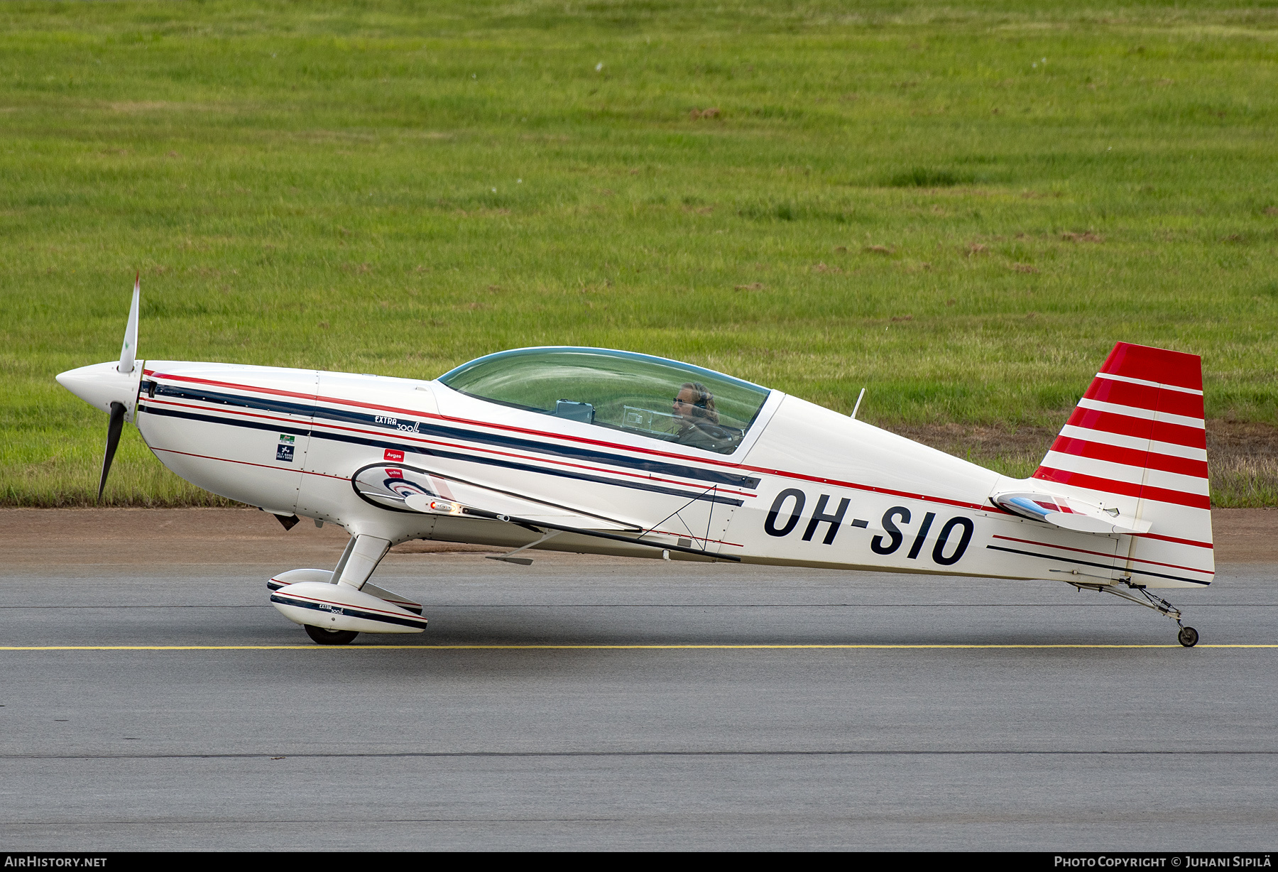 Aircraft Photo of OH-SIO | Extra EA-300L | AirHistory.net #705229