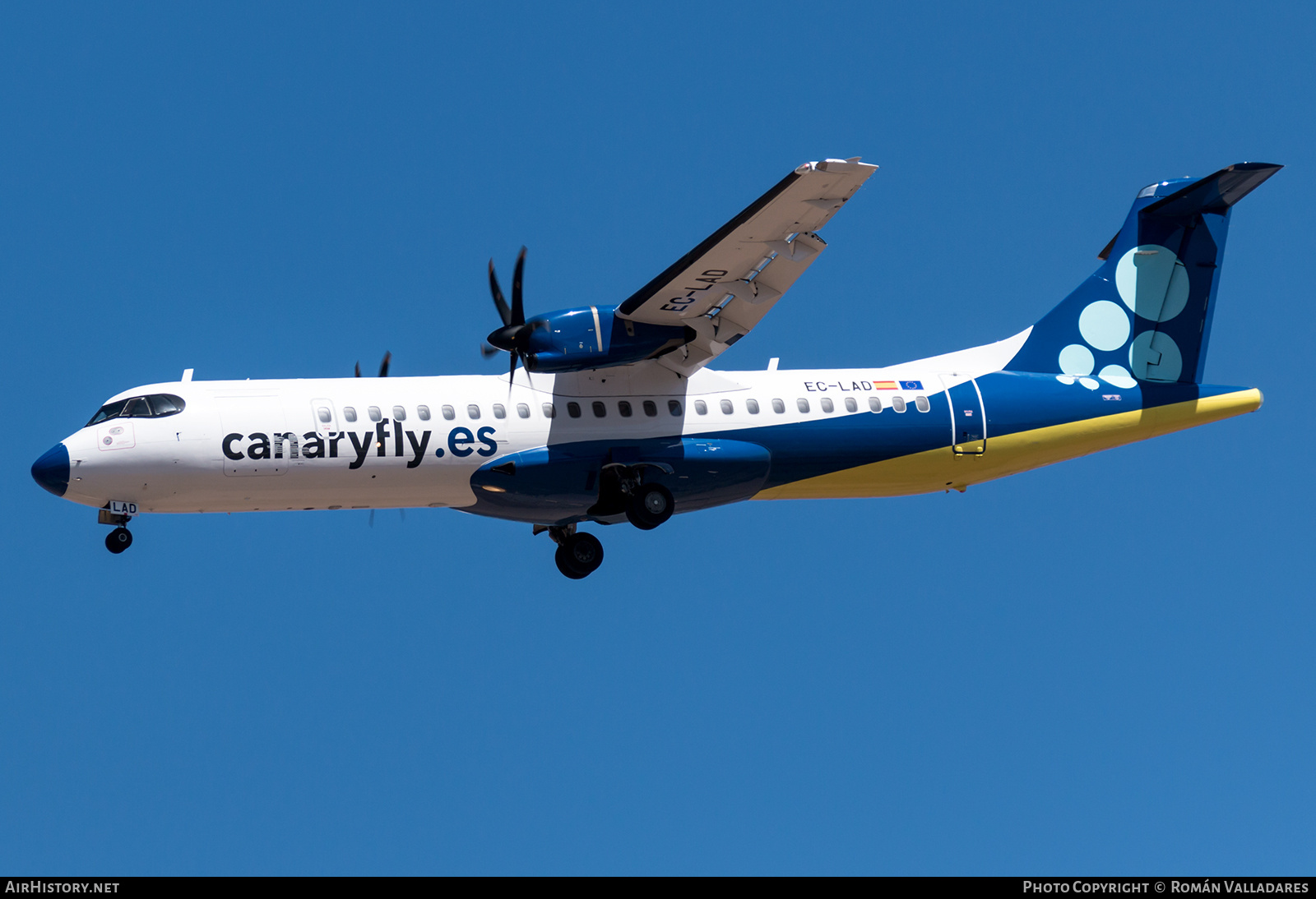 Aircraft Photo of EC-LAD | ATR ATR-72-500 (ATR-72-212A) | Canaryfly | AirHistory.net #705231