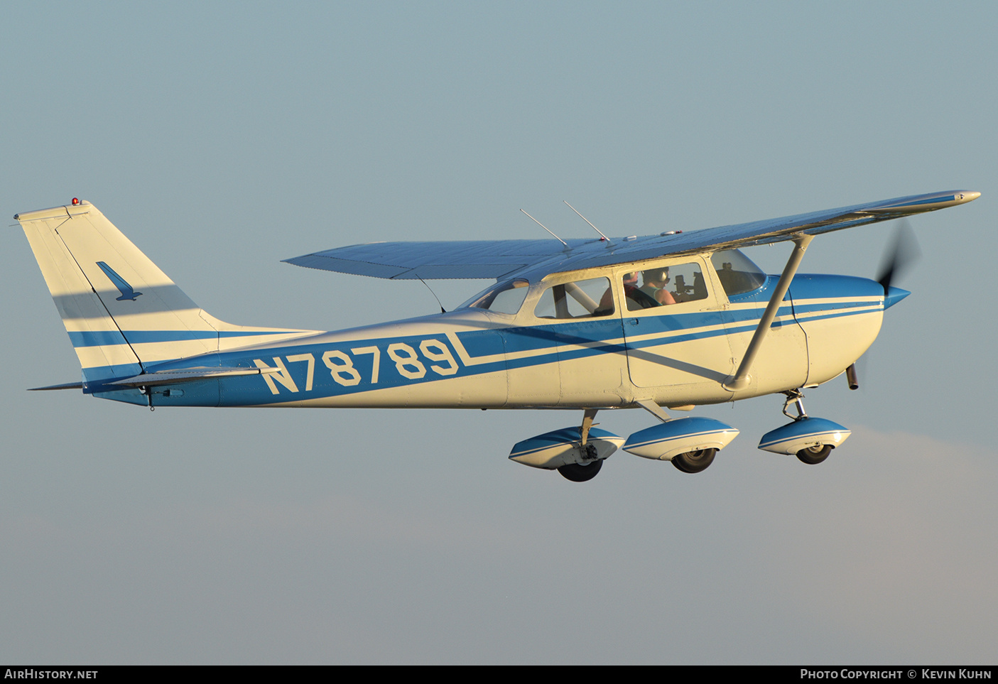 Aircraft Photo of N78789 | Cessna 172K | AirHistory.net #705237