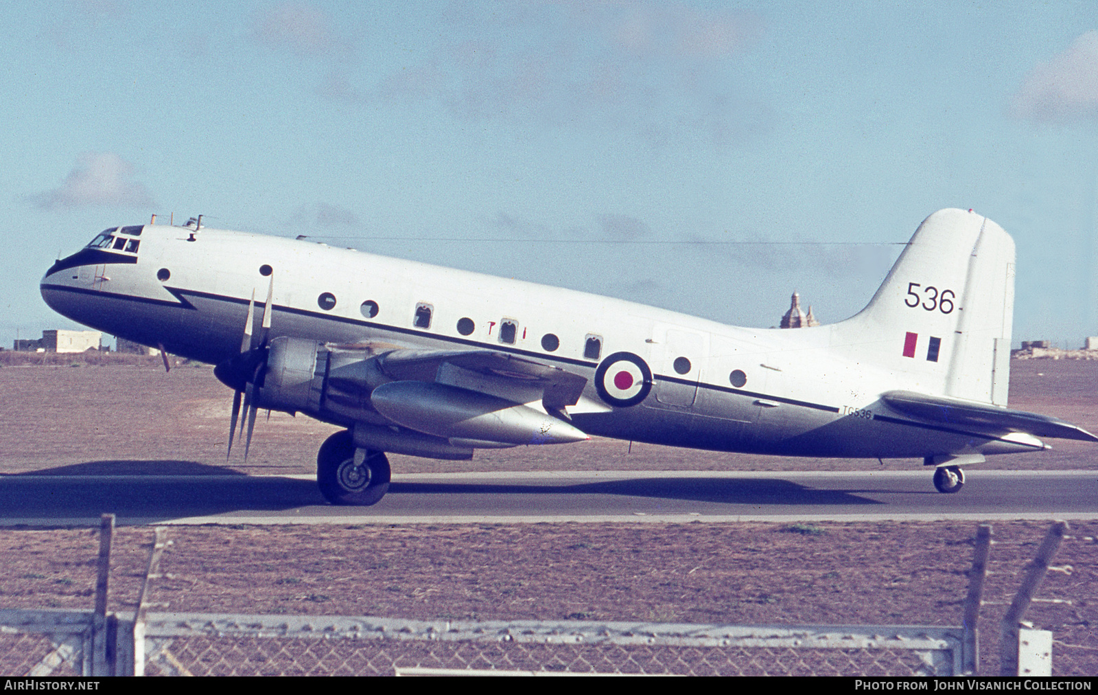 Aircraft Photo of TG536 | Handley Page HP-67 Hastings C1A | UK - Air Force | AirHistory.net #705424