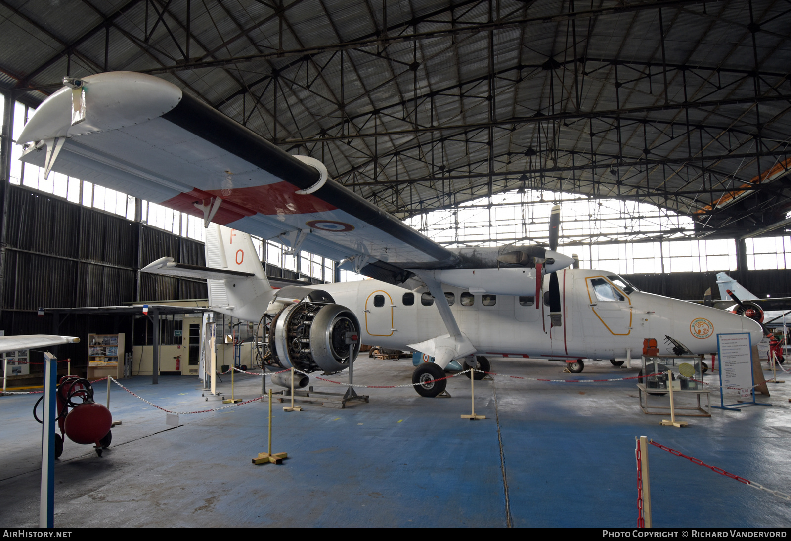 Aircraft Photo of 790 | De Havilland Canada DHC-6-300 Twin Otter | France - Air Force | AirHistory.net #705522