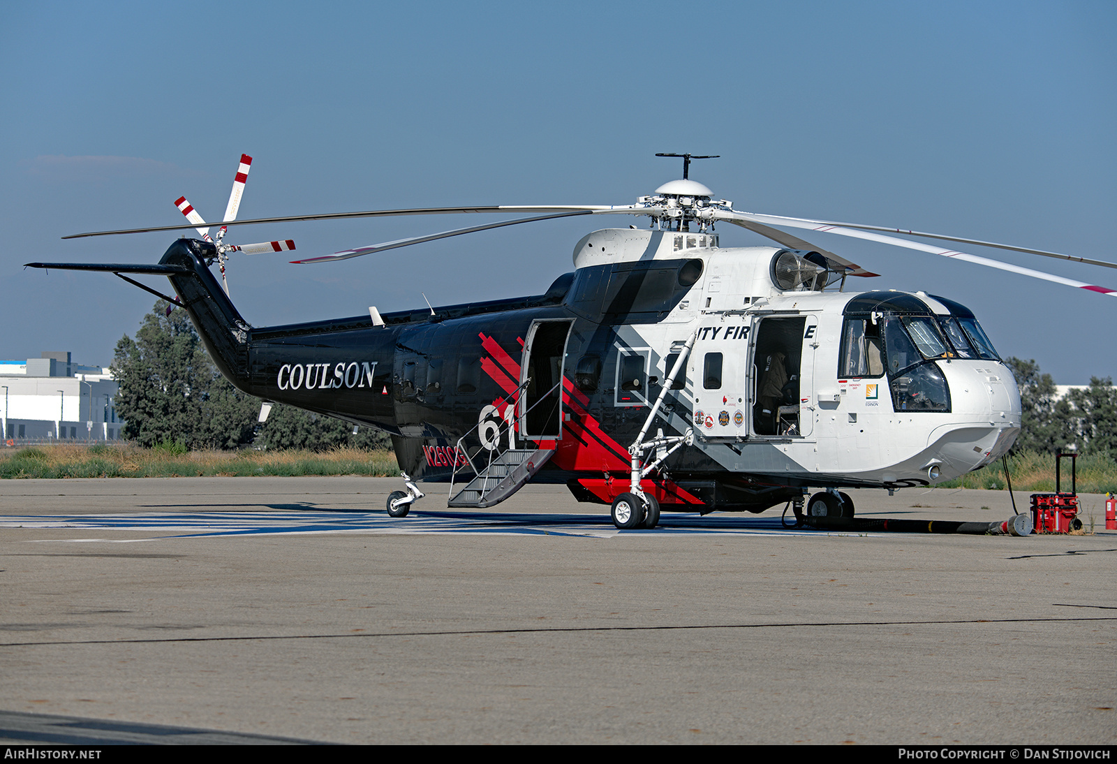 Aircraft Photo of N261CG | Sikorsky S-61N | Coulson Group | AirHistory.net #705568