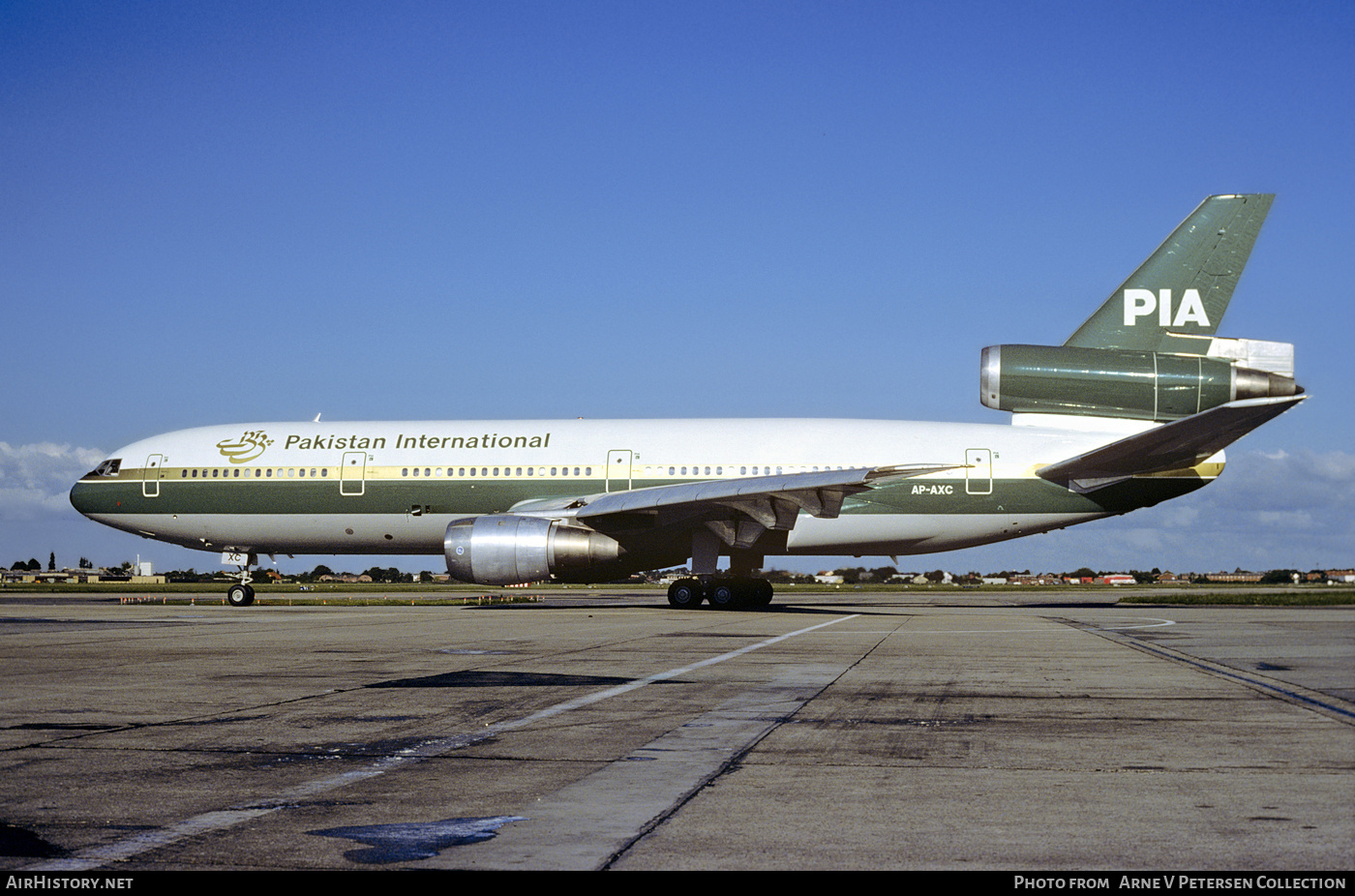 Aircraft Photo of AP-AXC | McDonnell Douglas DC-10-30 | Pakistan International Airlines - PIA | AirHistory.net #705574