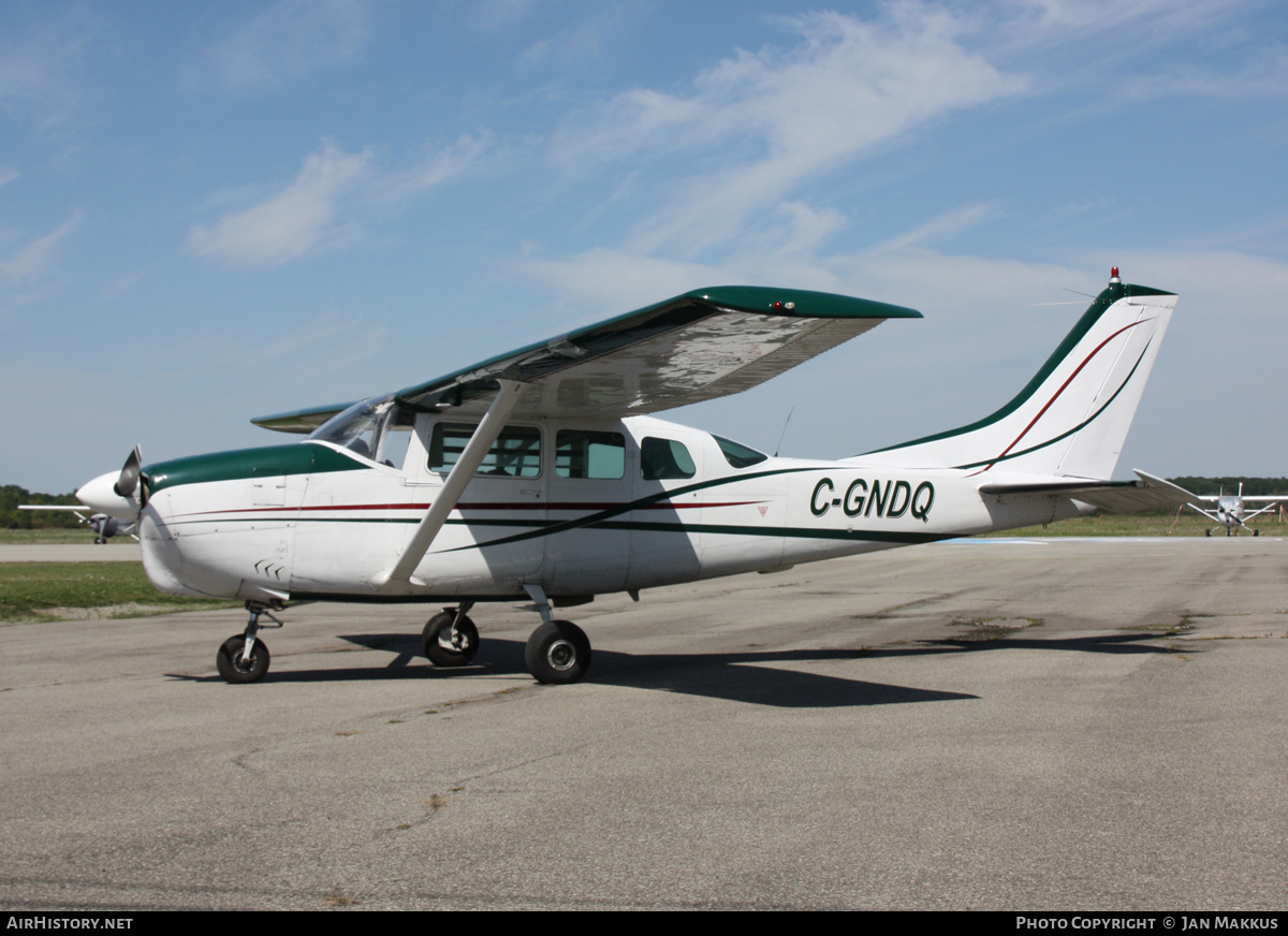 Aircraft Photo of C-GNDQ | Cessna 210-5 | AirHistory.net #705584