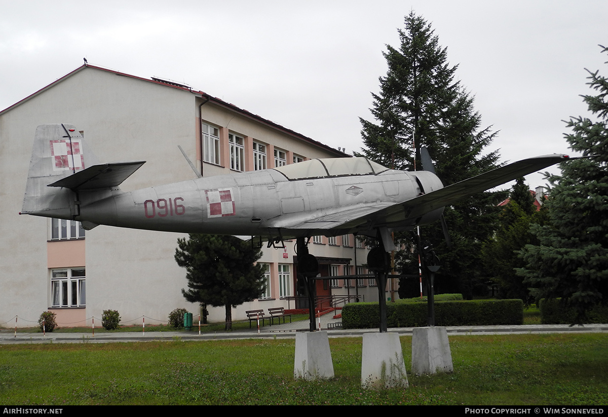 Aircraft Photo of 0916 | PZL-Mielec TS-8B Bies | Poland - Air Force | AirHistory.net #705697