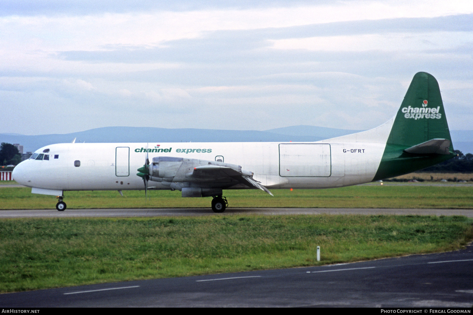 Aircraft Photo of G-OFRT | Lockheed L-188C(F) Electra | Channel Express | AirHistory.net #705708