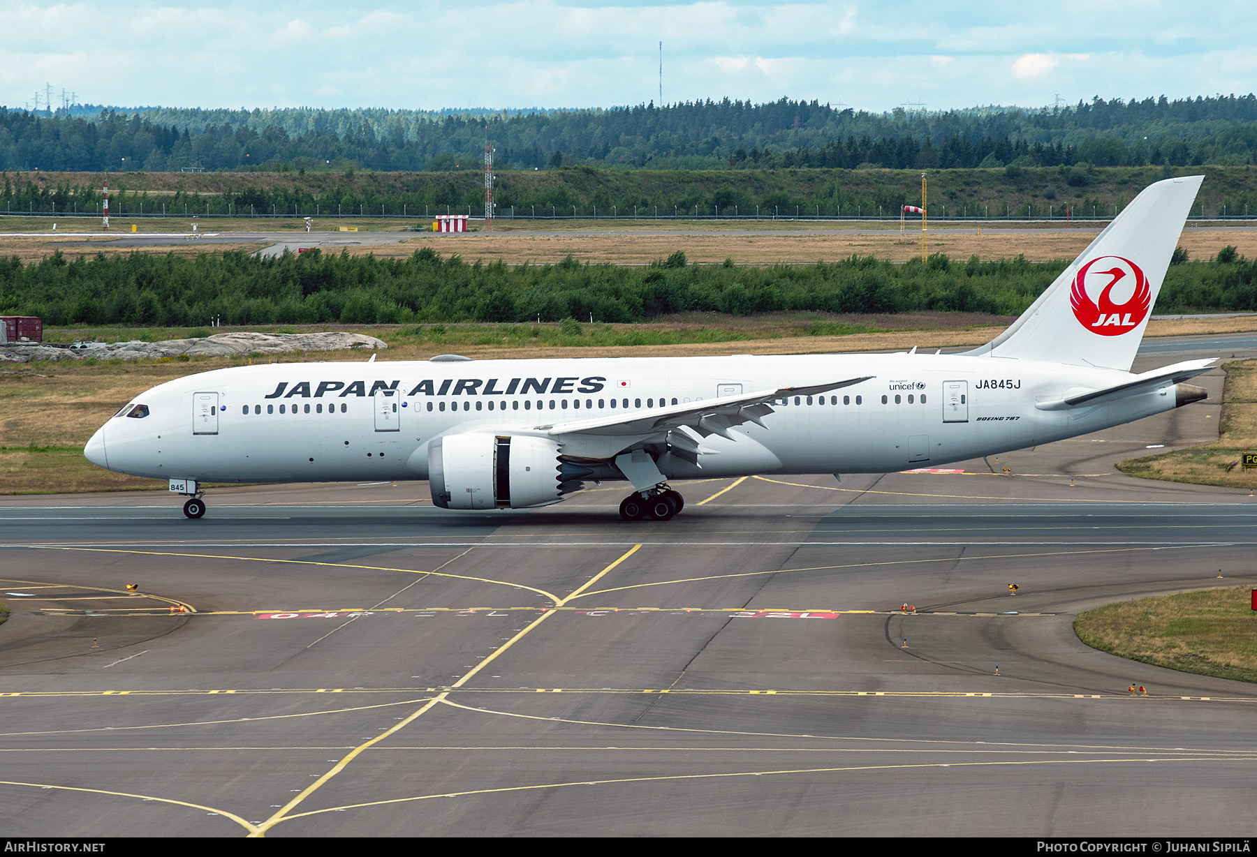 Aircraft Photo of JA845J | Boeing 787-8 Dreamliner | Japan Airlines - JAL | AirHistory.net #705801