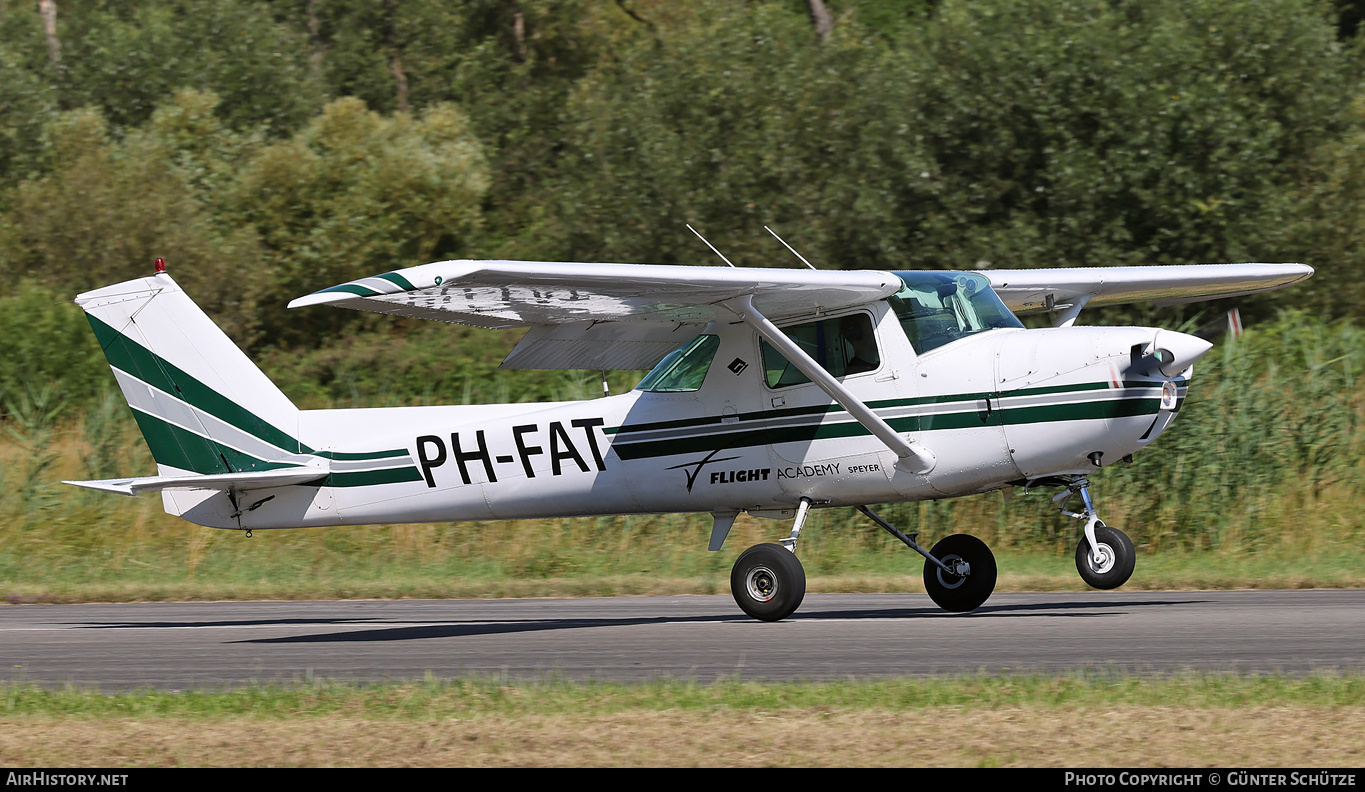 Aircraft Photo of PH-FAT | Cessna 150L | Flight Academy Speyer | AirHistory.net #705857
