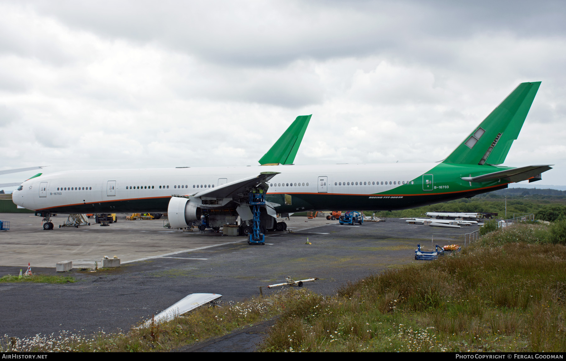 Aircraft Photo of B-16703 | Boeing 777-35E/ER | AirHistory.net #705913